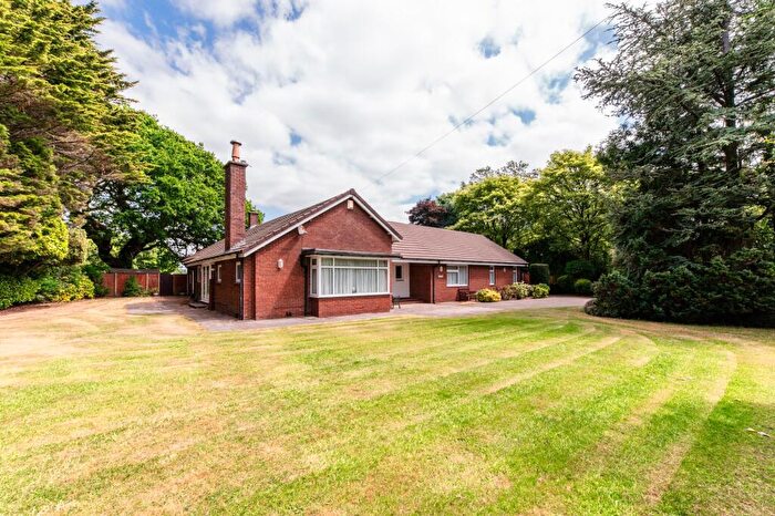 4 Bedroom Detached Bungalow For Sale In Intake Lane, Bickerstaffe, L39