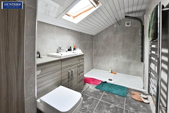 2 Bedroom Terraced House For Sale In North Parade, Scunthorpe, DN16