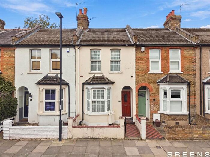 3 Bedroom House For Sale In Downs Road, Enfield, EN1