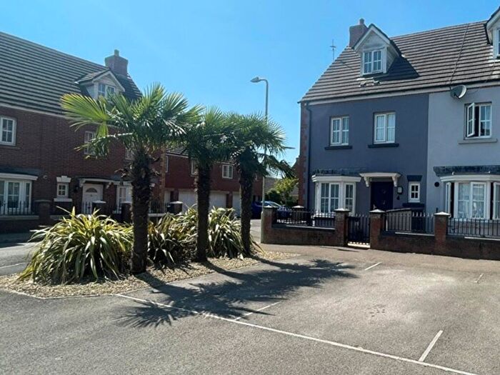 4 Bedroom End Of Terrace House For Sale In Waldsassen Road, Pencoed, CF35