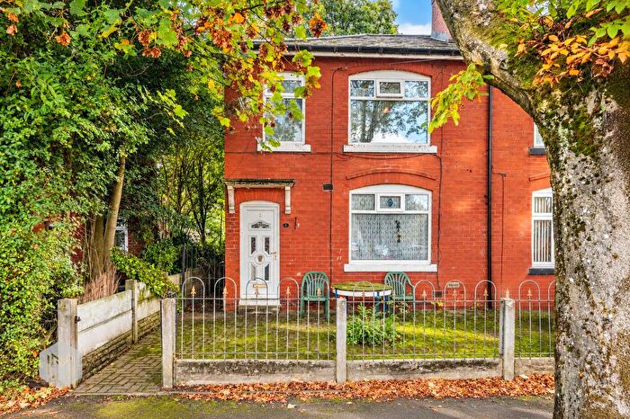 3 Bedroom Semi-Detached House For Sale In Lichfield Drive, Bury, BL8