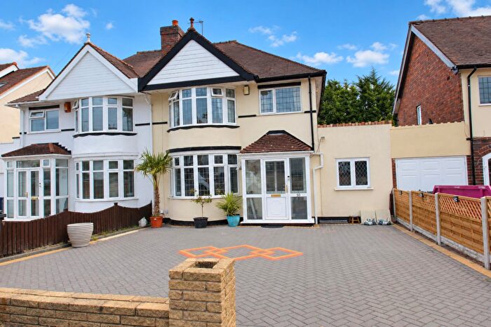 4 Bedroom Semi-Detached House For Sale In Goodrest Avenue, Halesowen, B62