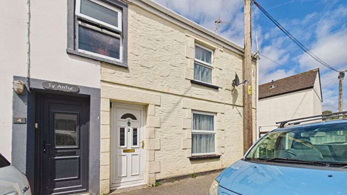2 Bedroom End Of Terrace House For Sale In St. Johns Street, Hayle, Cornwall, TR27