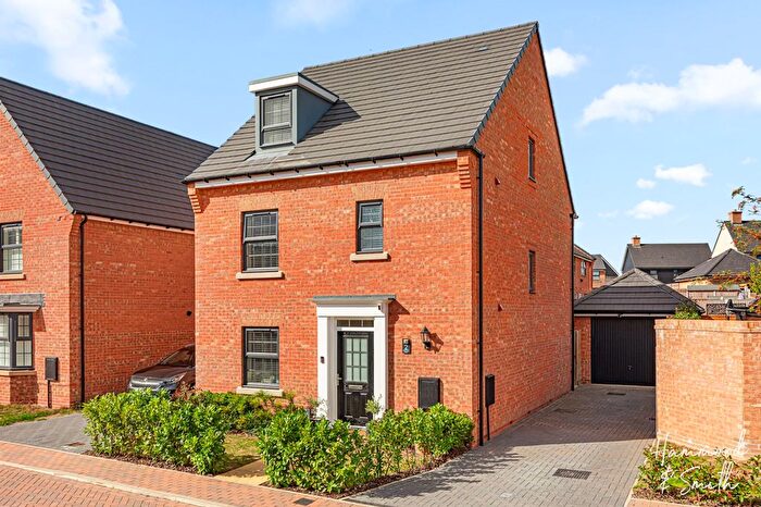 4 Bedroom Detached House For Sale In Clements Street, Sawbridgeworth, CM21