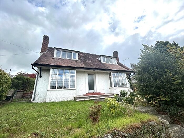 3 Bedroom Detached House To Rent In Barnfields, Newtown, Powys, SY16