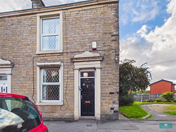 3 Bedroom End Of Terrace House For Sale In Stoneleigh Street, Derker, Oldham, OL1