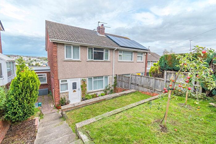 3 Bedroom Semi-Detached House For Sale In Cornwall Rise, Barry, CF62