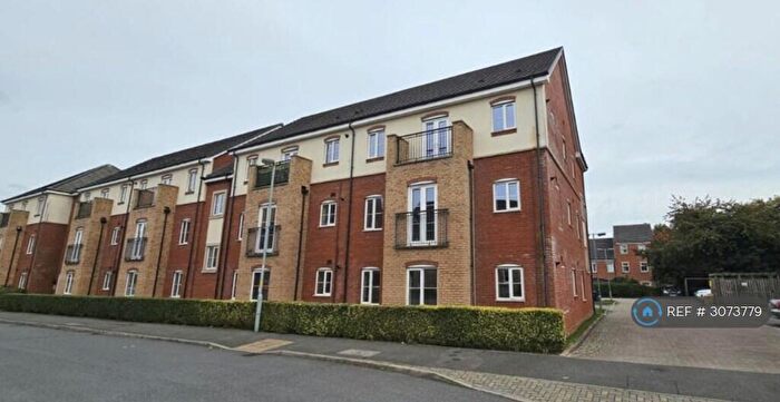 2 Bedroom Flat To Rent In Rea Road, Northfield, Birmingham, B31
