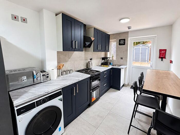 1 Bedroom House Of Multiple Occupation To Rent In The Wye, Hemel Hempstead, HP2