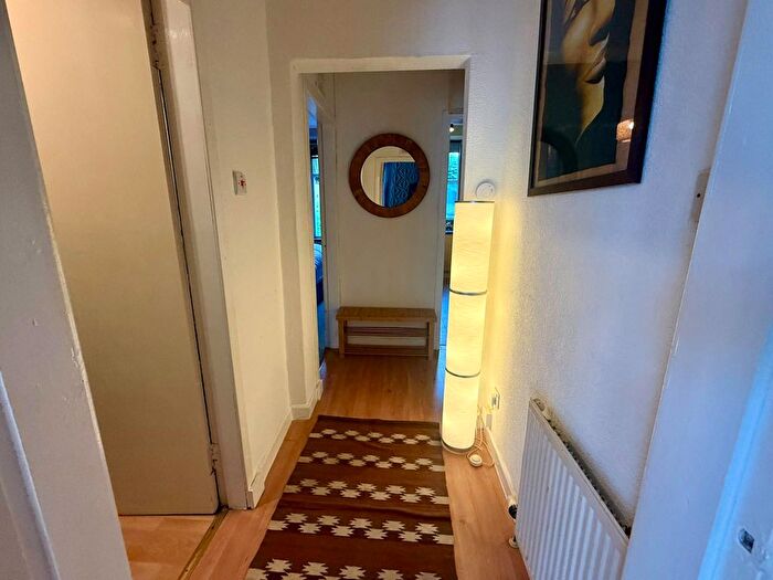 1 Bedroom Flat To Rent In Forest Park Road, Dundee, DD1