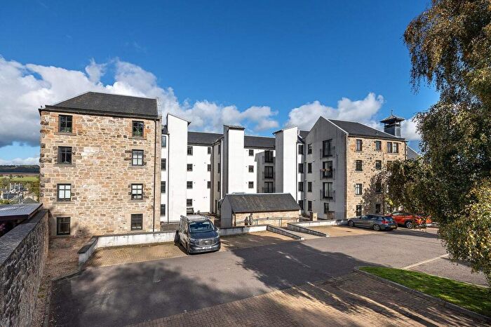 2 Bedroom Apartment For Sale In St. Magdalenes, Linlithgow, EH49