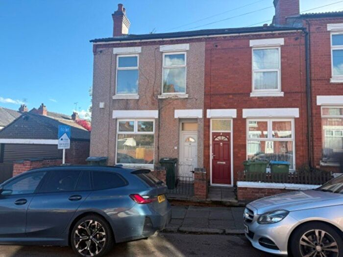 2 Bedroom Property To Rent In Farman Road, Earlsdon, Coventry, CV5