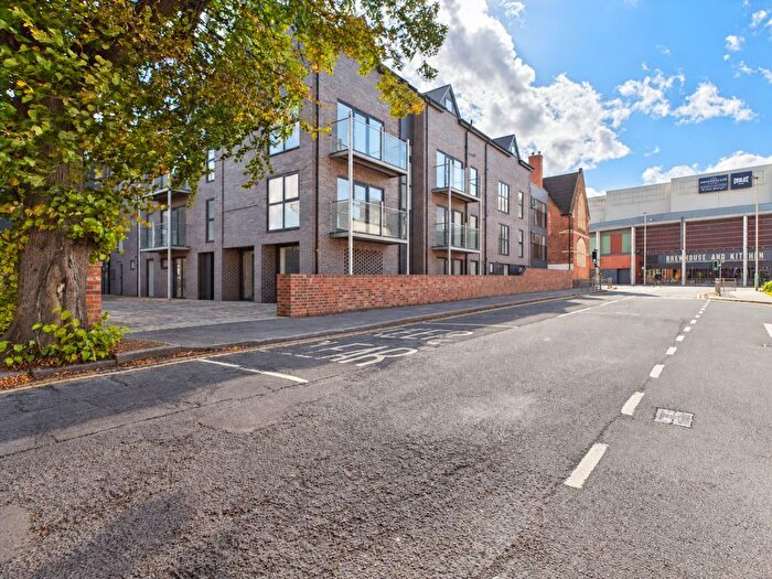 2 Bedroom Flat To Rent In Flat Dowty Lofts, Cheltenham, GL50