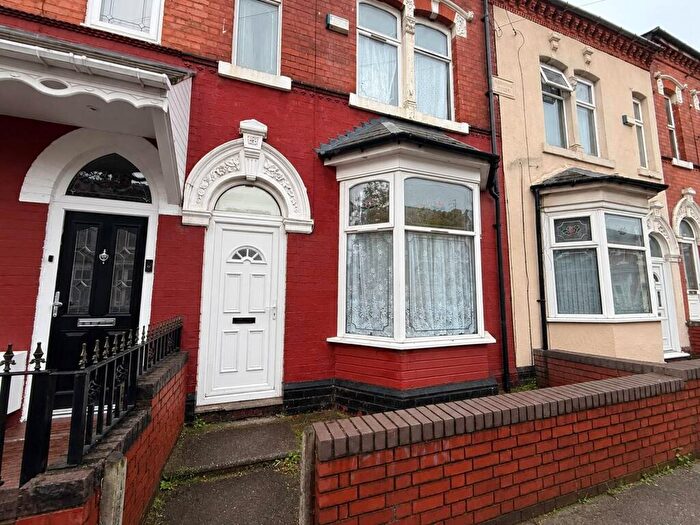3 Bedroom Terraced House To Rent In Ombersley Road, Sparkbrook, Birmingham, B12