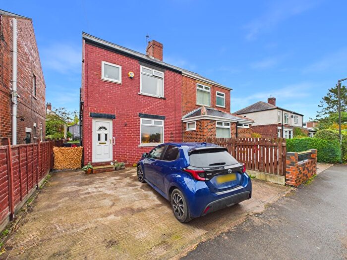 3 Bedroom Semi-Detached House For Sale In Green Cross, Dronfield, Derbyshire, S18
