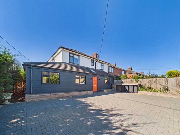 5 Bedroom Semi-Detached House For Sale In Heath Road, Woolpit, IP30