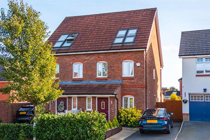 3 Bedroom Semi-Detached House For Sale In Mill Street, Bamber Bridge, Preston, PR5