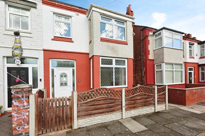 3 Bedroom Semi-Detached House To Rent In Silverdale Road, Bebington, CH63