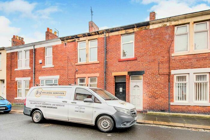2 Bedroom Flat To Rent In Northumberland Street, Wallsend, Tyne And Wear, NE28