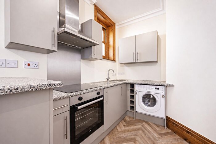 1 Bedroom Flat To Rent In Old Christchurch Road, Bournemouth, BH1