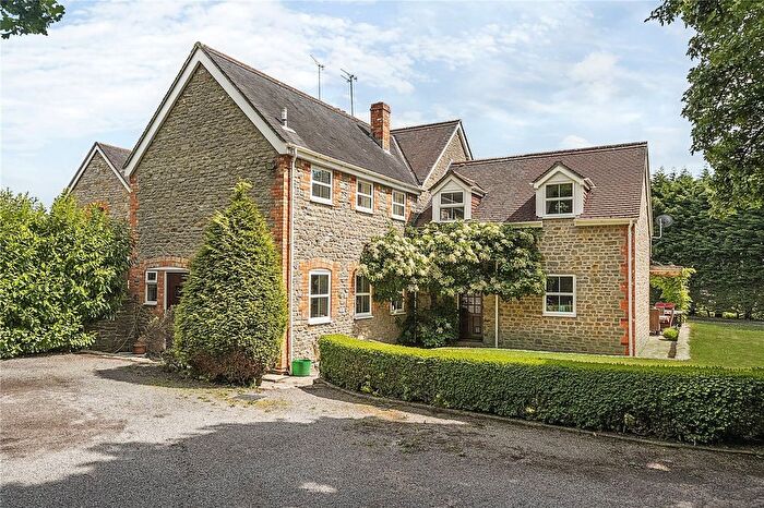 4 Bedroom Semi-Detached House For Sale In Holton, Wincanton, Somerset, BA9