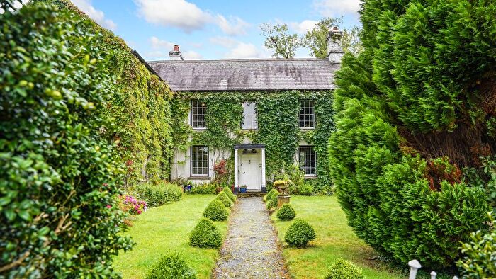 5 Bedroom Detached House For Sale In Plas Wenallt, Llanafan, Aberystwyth, SY23