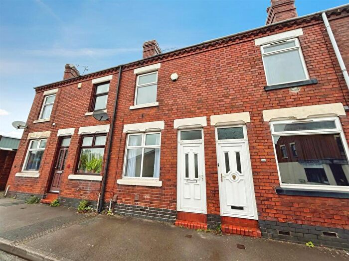 2 Bedroom House To Rent In Hartshill Road, Stoke-On-Trent, ST4