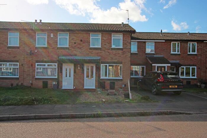 2 Bedroom Terraced House For Sale In Copperfield Close, Kettering, Northamptonshire, NN16