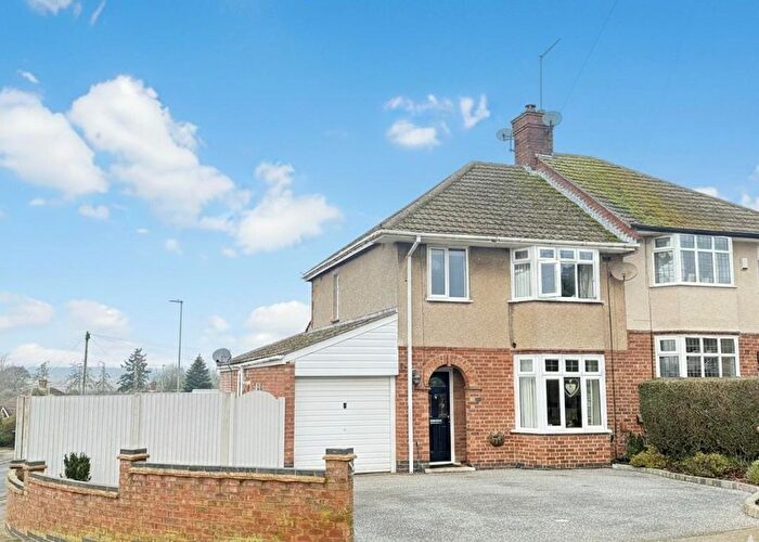 3 Bedroom Semi-Detached House For Sale In North Western Avenue, Kingsthorpe, Northampton, NN2