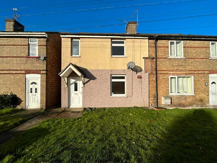 2 Bedroom Semi-Detached House To Rent In Queens Road, Spalding, PE11