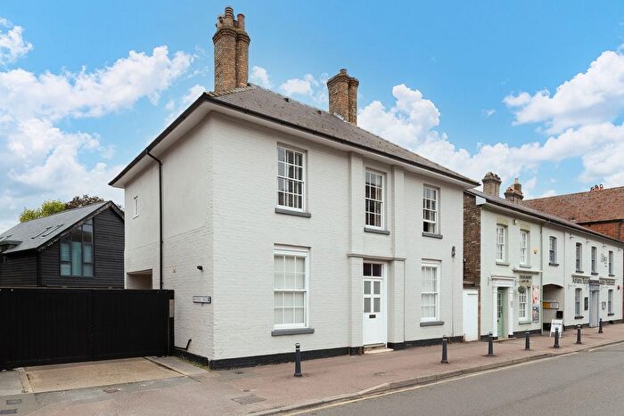 2 Bedroom Maisonette For Sale In Baldock Street, Royston, SG8