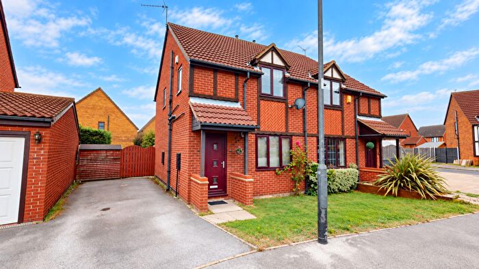 3 Bedroom Semi-Detached House For Sale In Grace Road, Edlington, DN12