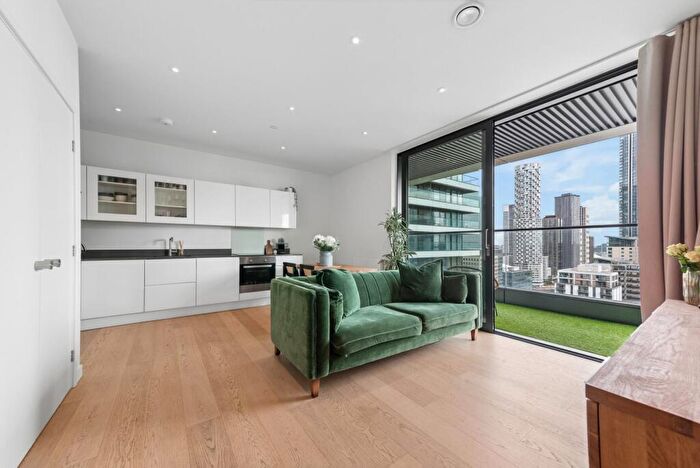 1 Bedroom Apartment For Sale In Hobart Building, The Wardian, E14