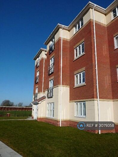 2 Bedroom Flat To Rent In Dovestone Way, Hull, HU7