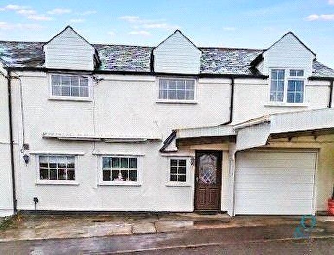3 Bedroom Semi-Detached House For Sale In Peters Hill, High Street, St Austell, PL26