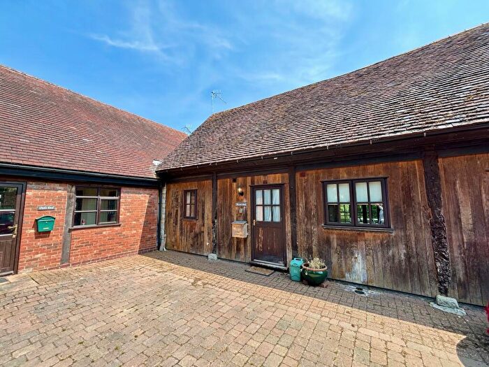 1 Bedroom Barn Conversion To Rent In Cart Hovel, Exhall, Alcester, B49