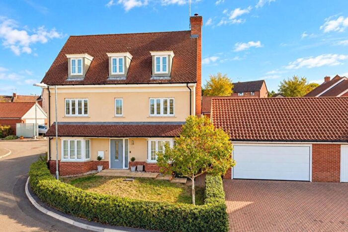 5 Bedroom Detached House For Sale In Brick Kiln Drive, Dunmow, Essex, CM6
