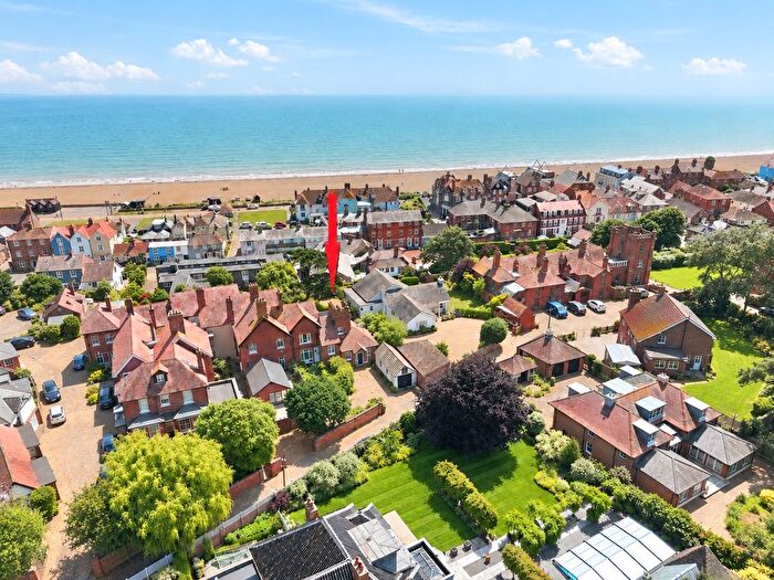 4 Bedroom Detached House For Sale In Victoria Road, Aldeburgh, Suffolk, IP15