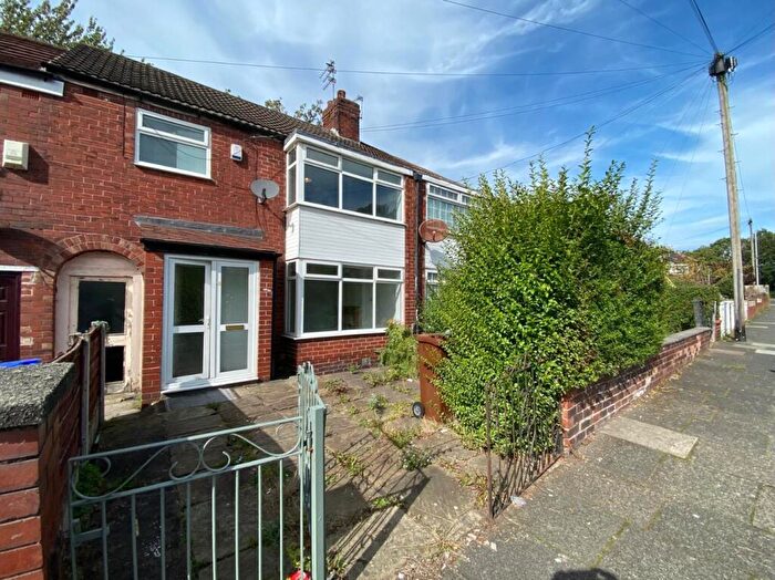 3 Bedroom Terraced House To Rent In Hacking Street, Salford, M7