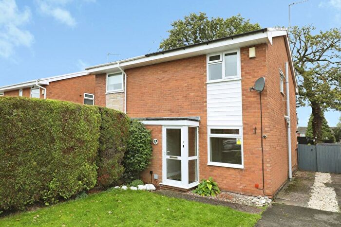2 Bedroom Semi-Detached House For Sale In Tudor Close, Winsford, Cheshire, CW7