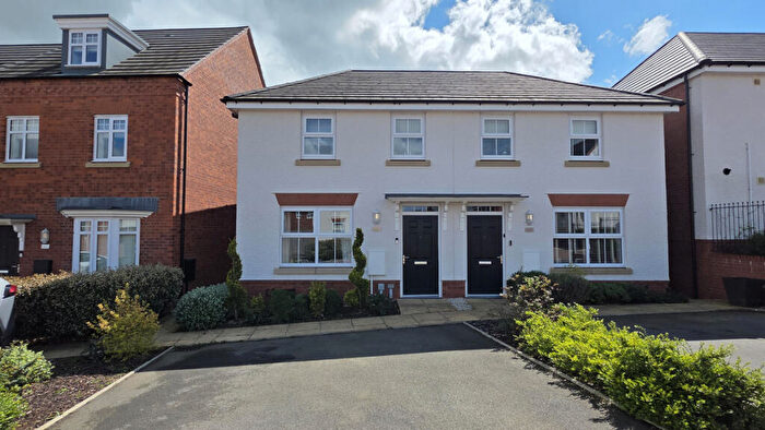 3 Bedroom Semi-Detached House For Sale In Ropeway, Bishops Itchington, CV47
