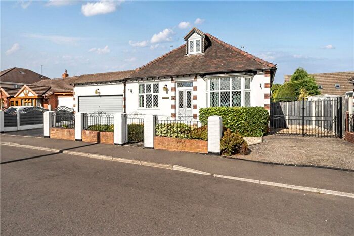 4 Bedroom Detached House For Sale In Woodbury Road West, Stourport-on-Severn, Worcestershire, DY13
