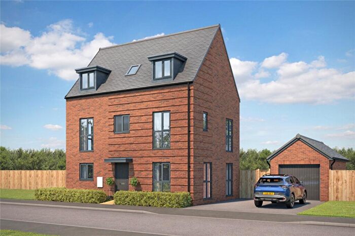 4 Bedroom House For Sale In Waterslade Way, Houghton Regis, Dunstable, Bedfordshire, LU5