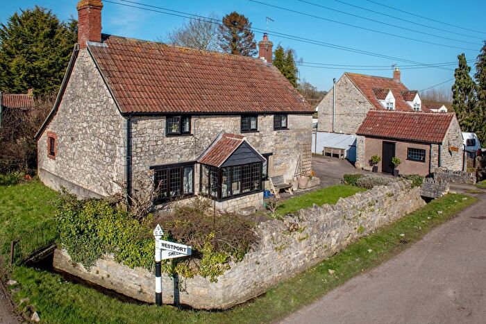 3 Bedroom Detached House For Sale In Fivehead, Taunton, TA3