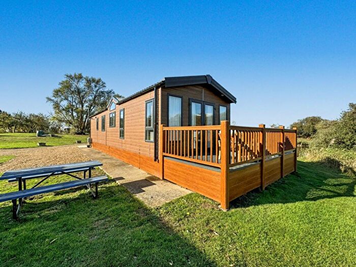 2 Bedroom Lodge For Sale In Bedford Bank, Welney, Wisbech, PE14
