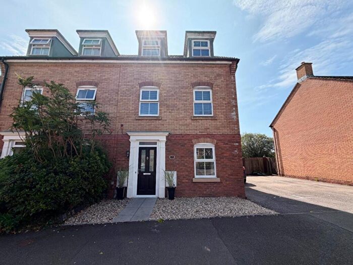 4 Bedroom Semi-Detached House For Sale In Longacres, Bridgend County Borough, CF31