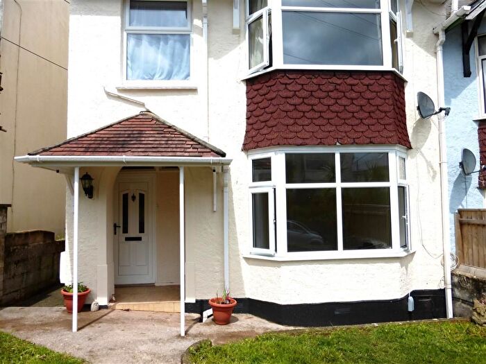 1 Bedroom Flat To Rent In Blatchcombe Road, Paignton, TQ3