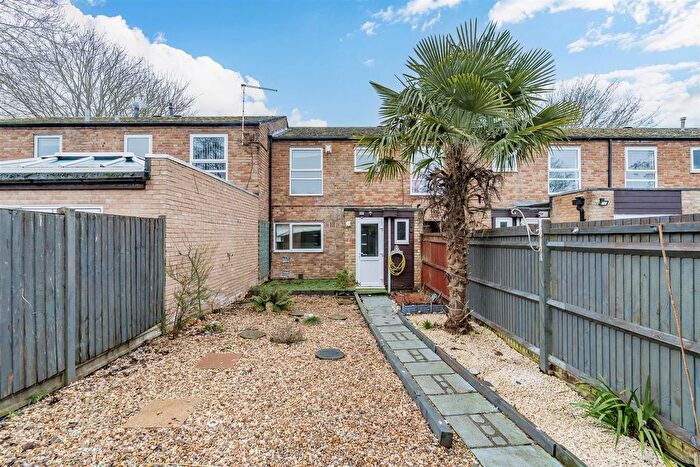 3 Bedroom End Of Terrace House For Sale In Colt Stead, New Ash Green, DA3