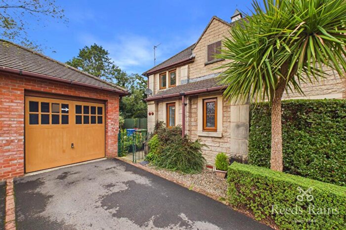3 Bedroom Semi-Detached House For Sale In Waters Edge Green, Garstang, Preston, Lancashire, PR3