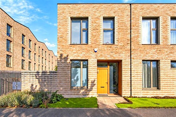 3 Bedroom End Of Terrace House For Sale In Fry Lane, Edgware, HA8